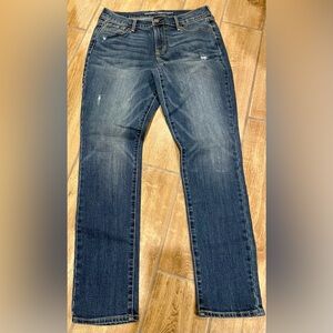 Old Navy Curvy size 10 jeans.